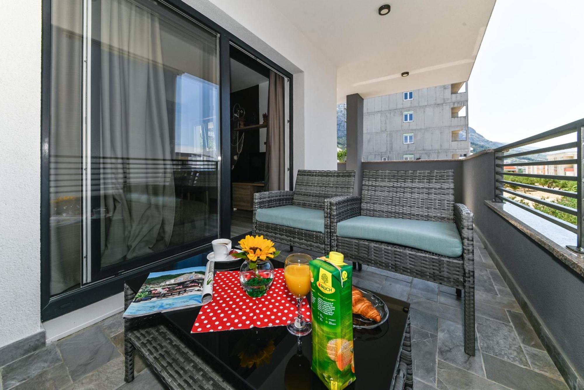 מאקרסקה Holiday Home Ivan מראה חיצוני תמונה
